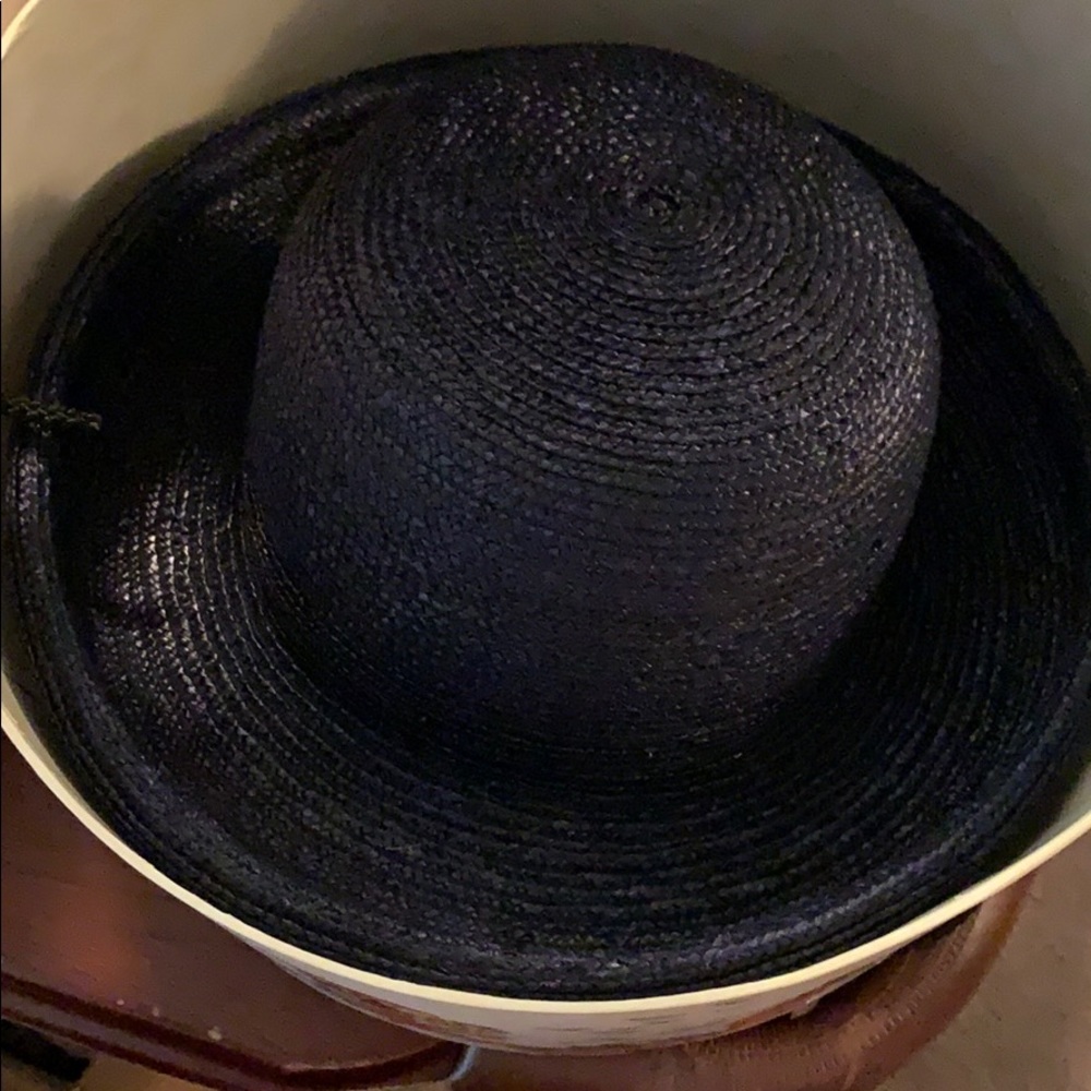 Navy straw hat